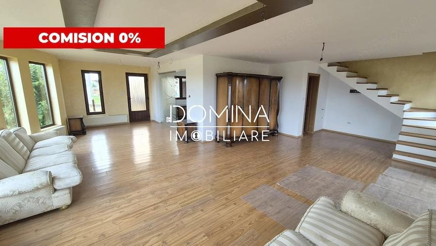 Casă cu 4 camere cu Teren 300 Mp în Central