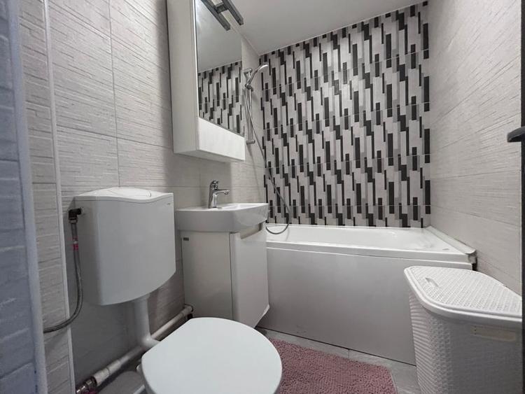 Apartament cu 2 camere decomandat, mobilat în Viziru 1