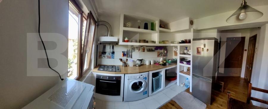 Apartament cu 2 camere semidecomandat, mobilat în Complex Studențesc