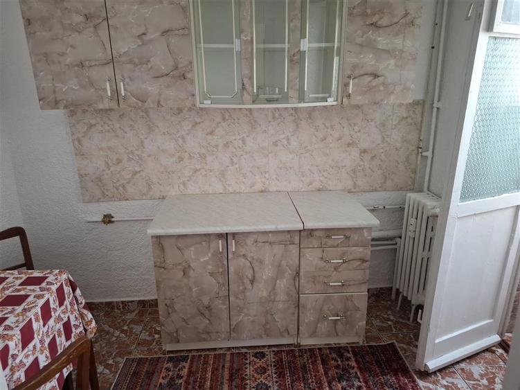 Apartament cu 2 camere decomandat în George Enescu
