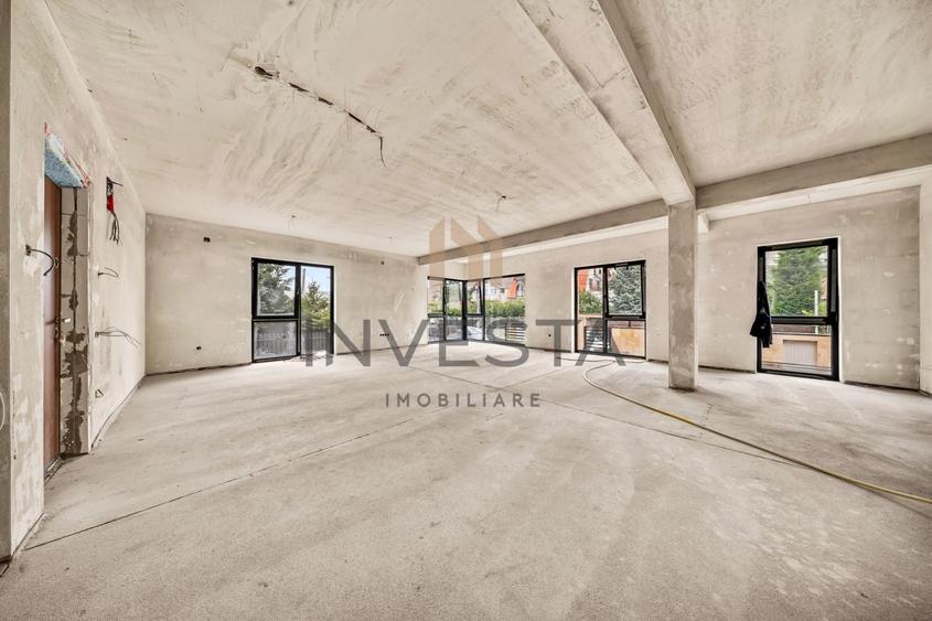 Spațiu comercial, de 315.45999145508 mp, în Andrei Mureșanu