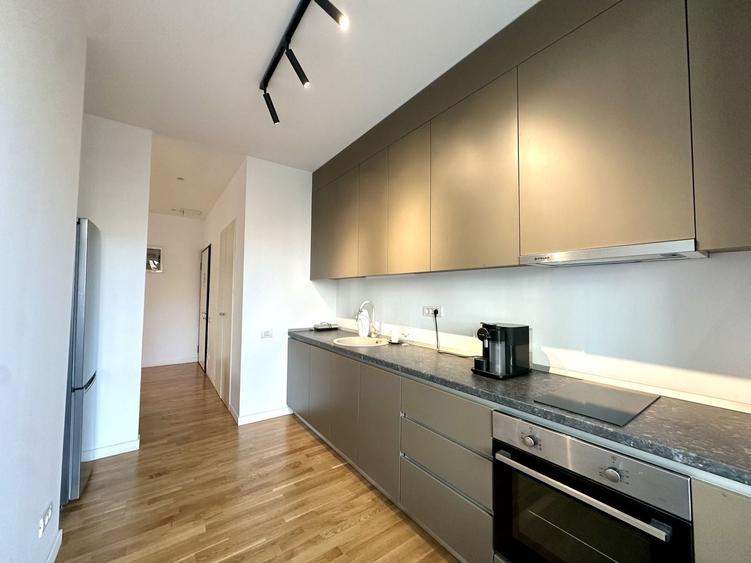 Apartament cu 2 camere semidecomandat, mobilat în Herăstrău