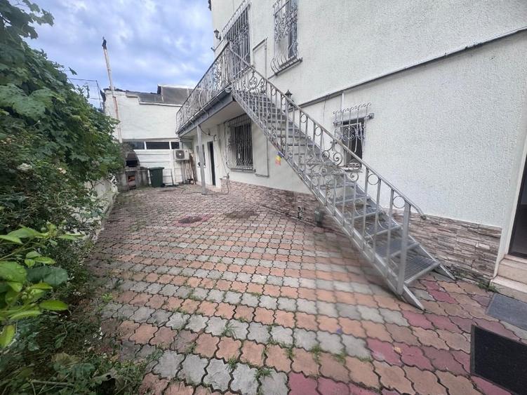 Birou, de 170 mp, în Cotroceni