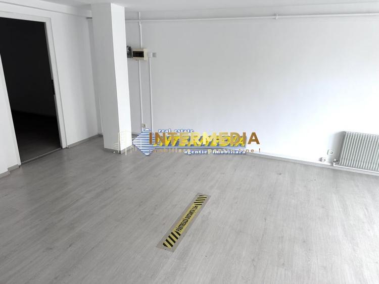 Spațiu comercial, de 50 mp, în Cetate