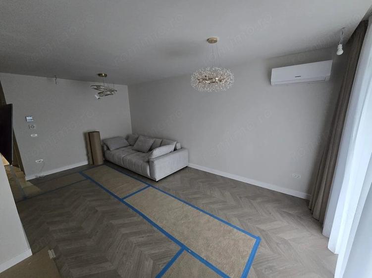 Garsonieră decomandată în Aradului