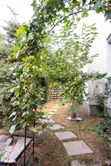 Apartament cu 3 camere în Băneasa