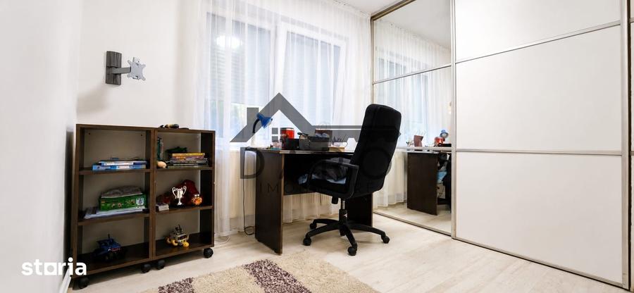 DE VANZARE APARTAMENT CU 3 CAMERE PE STR. MUNCII CARTIERUL TUDOR ET. 3 - 8