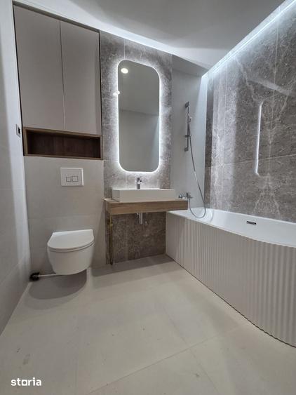 Apartament cu 4 camere în Central