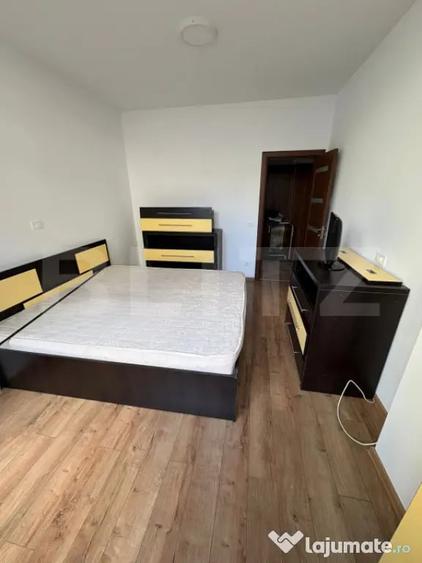 Apartament cu 3 camere decomandat în Burdujeni