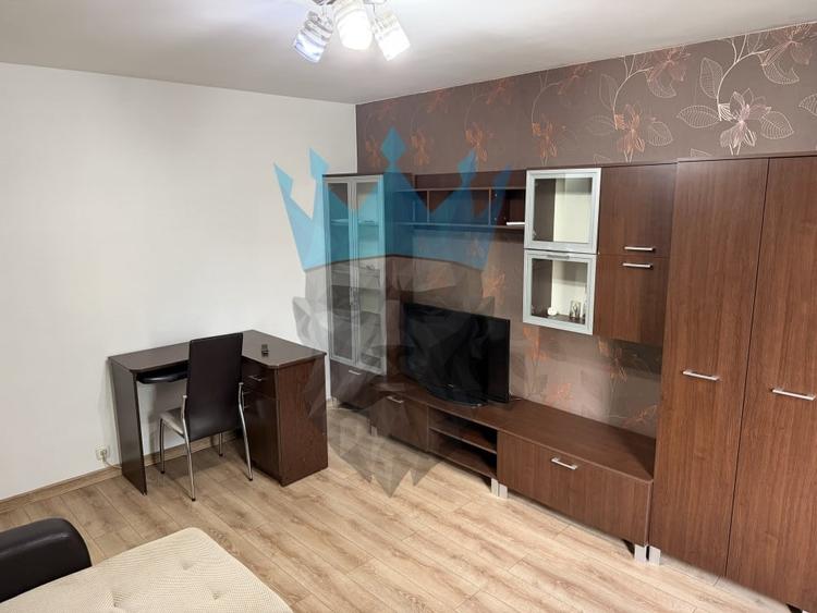 Apartament cu 2 camere decomandat, mobilat în Tineretului