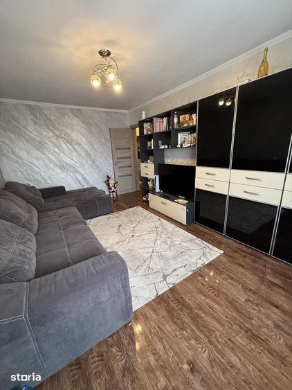 Apartament cu 2 camere decomandat în Radu Negru