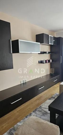 Apartament cu 2 camere decomandat, mobilat în Zorilor