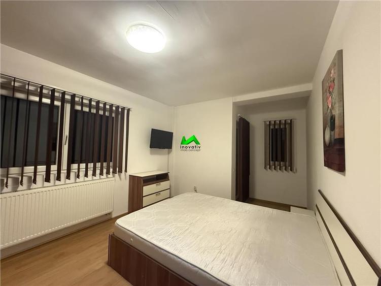 Apartament cu 3 camere decomandat în Ștrand