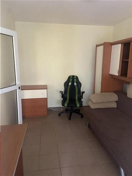 Apartament cu 2 camere nedecomandat, mobilat în Gară