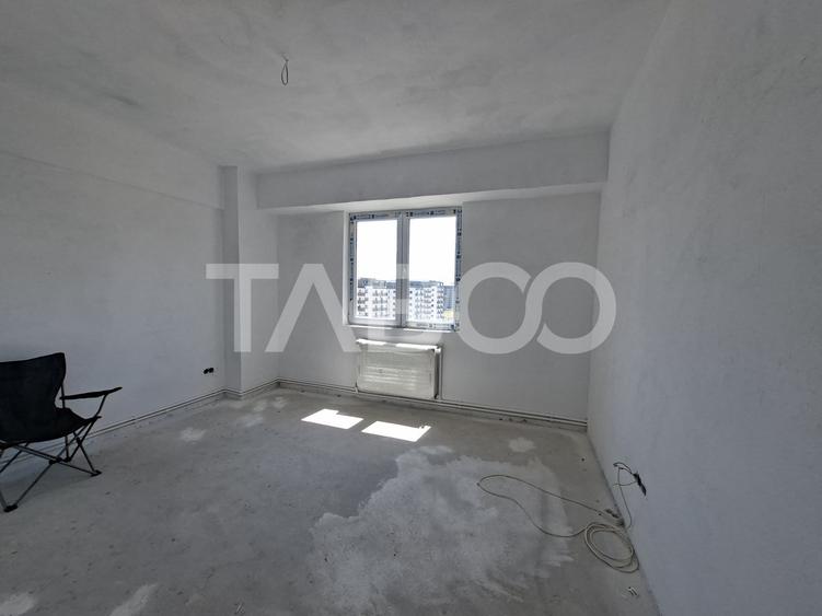 Apartament cu 2 camere decomandat în Mihai Viteazul