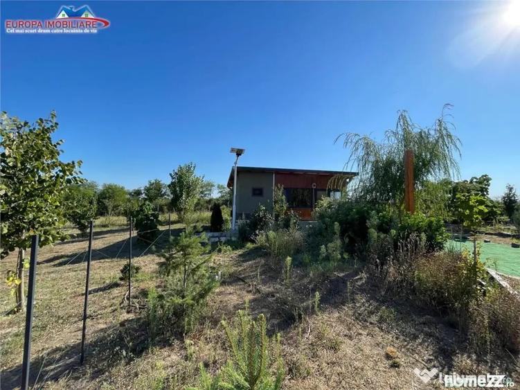 Teren de 2230 mp, în Cataloi