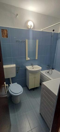 Garsonieră decomandată în Nord