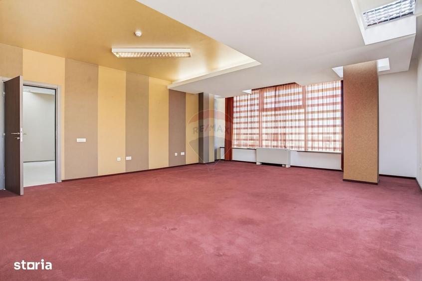 Spațiu comercial, de 435 mp, în Bogonos