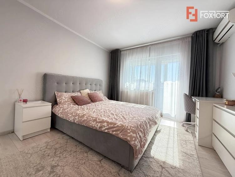 Garsonieră decomandată în Complex Studențesc