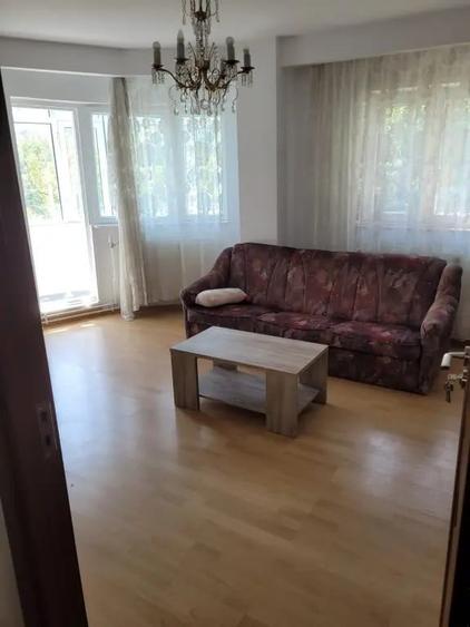 Particular inchiriez apartament 3 camere Aviatiei metrou Aurel Vlaicu - 1