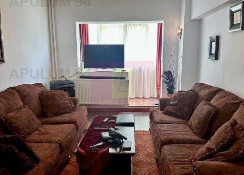 Apartament cu 2 camere semidecomandat în Sebastian