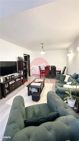 Apartament cu 3 camere decomandat în Km 4