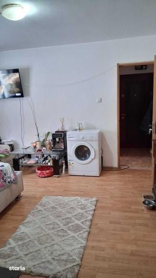 Apartament cu 2 camere în Berceni