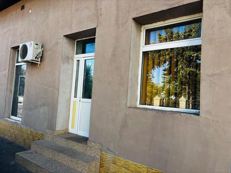 Spațiu comercial, de 50 mp, în Traian
