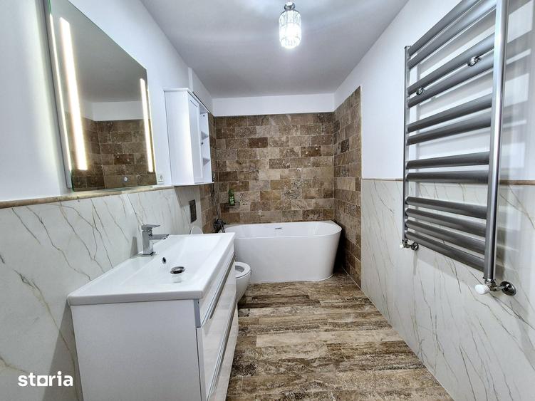 Casă cu 4 camere cu Teren 300 Mp în Tunari
