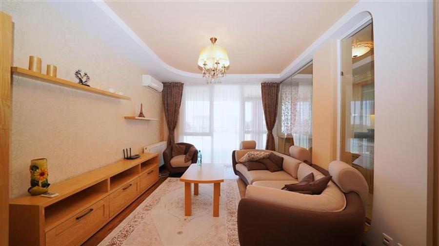 Apartament cu 3 camere decomandat în Iosia