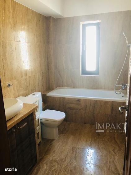 Apartament cu 4 camere semidecomandat în Europa