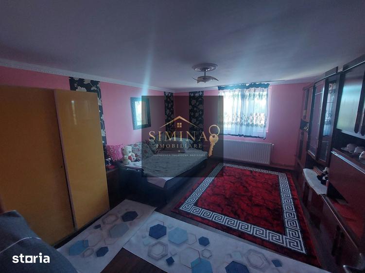 Casă cu 5 camere cu Teren 950 Mp în Central