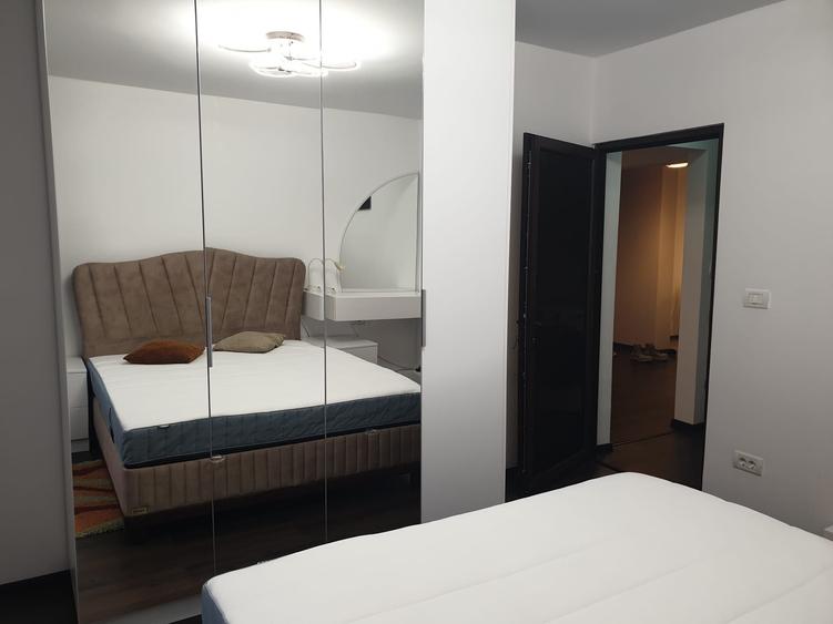 Apartament cu 3 camere decomandat în Nord