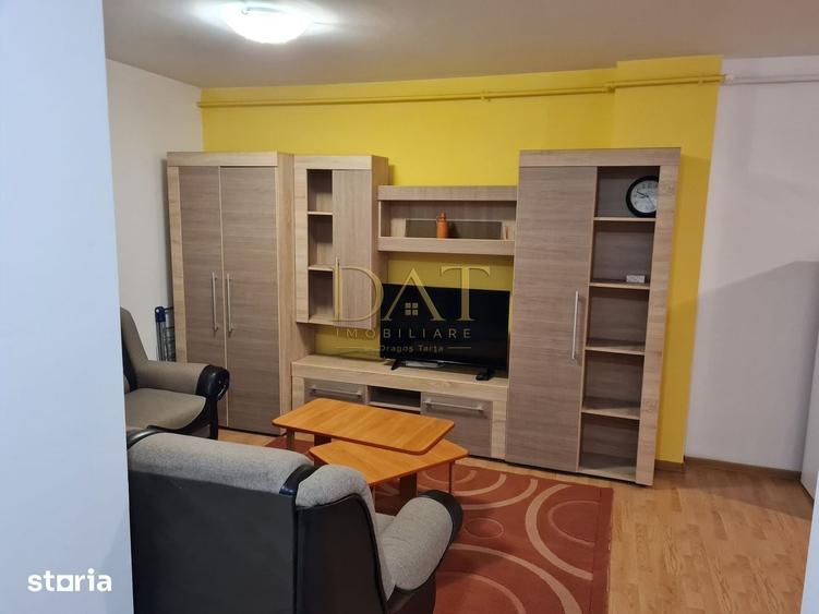 Apartament cu 3 camere în Dâmbul Rotund