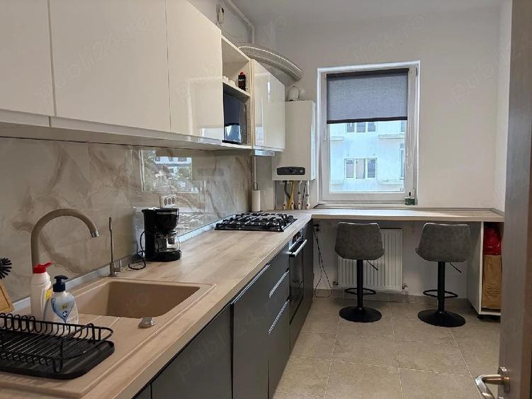 Apartament cu 2 camere decomandat în Dobroești