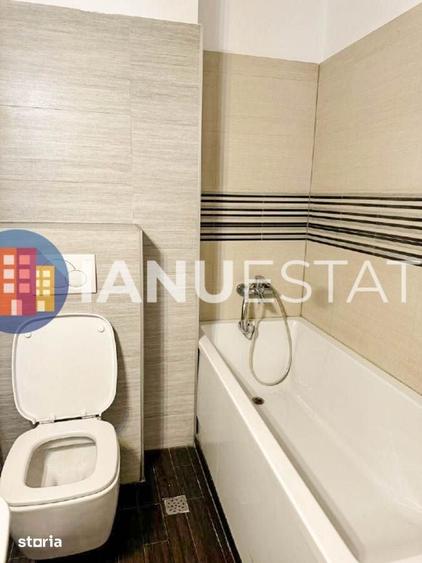 Apartament cu 3 camere semidecomandat în Centrul Civic