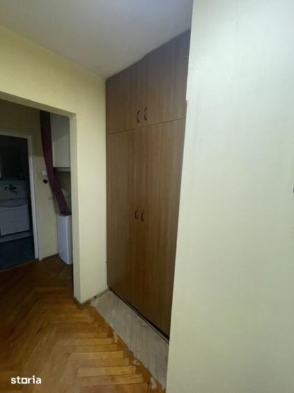 Apartament cu 3 camere în Aleea Carpați