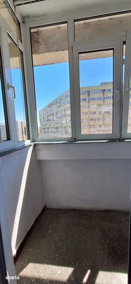 Apartament cu 4 camere decomandat în Pantelimon