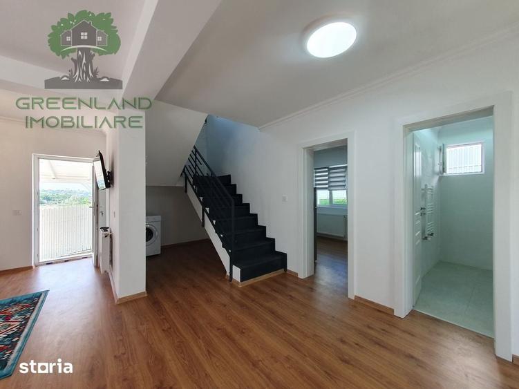 Casă cu 4 camere cu Teren 350 Mp în Central
