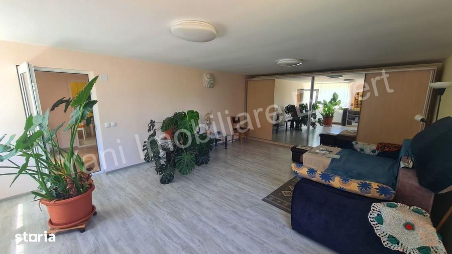 Casă cu 2 camere în Crețu