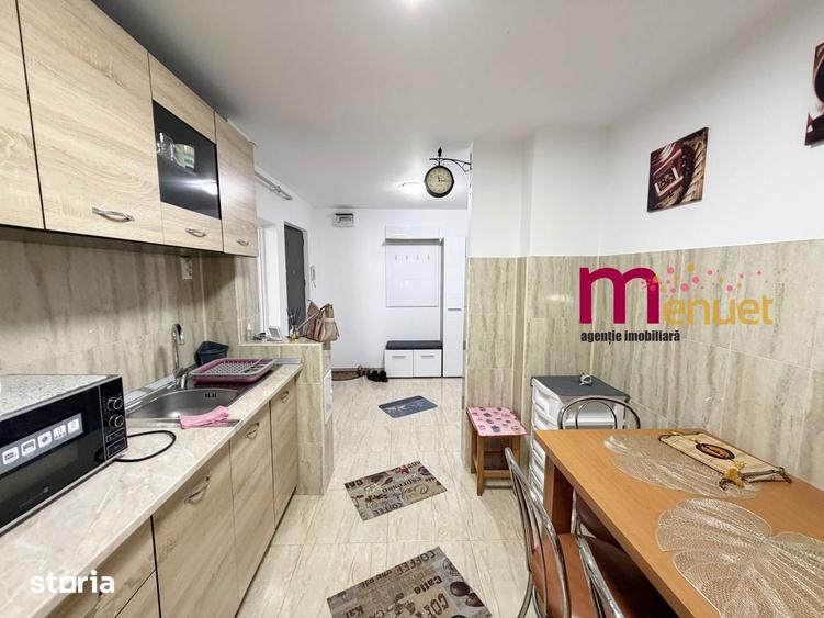 Apartament cu 2 camere decomandat în Central