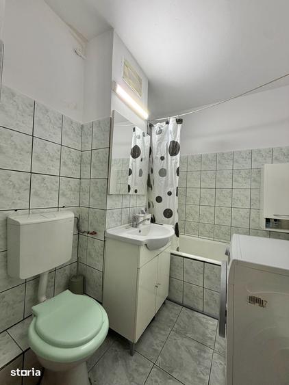 Apartament cu 2 camere decomandat în Soarelui