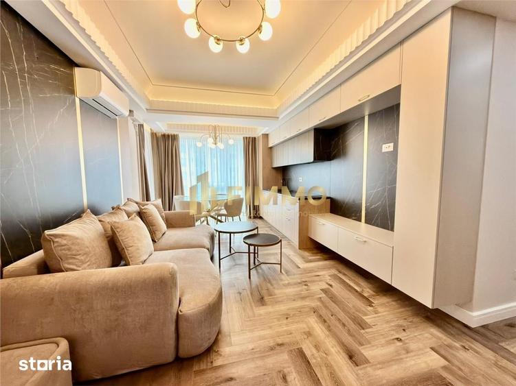 Apartament cu 3 camere, mobilat în Central