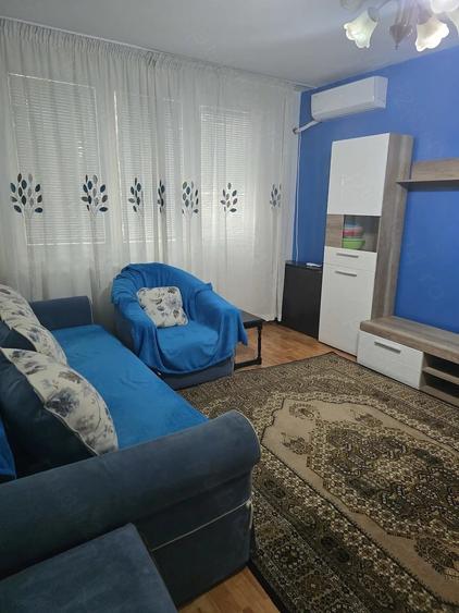 Apartament cu 2 camere decomandat în Drumul Taberei