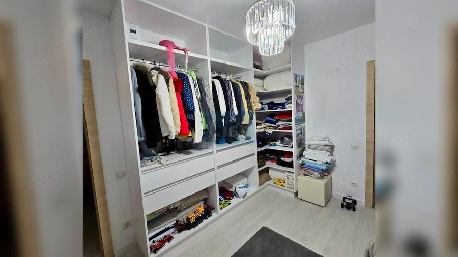 Casă cu Teren 1000 Mp în Central