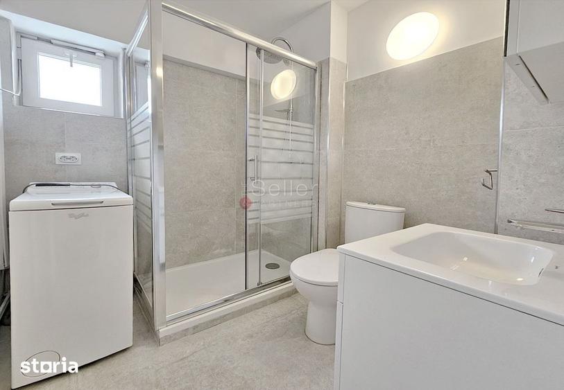Apartament cu 3 camere în Centrul Civic