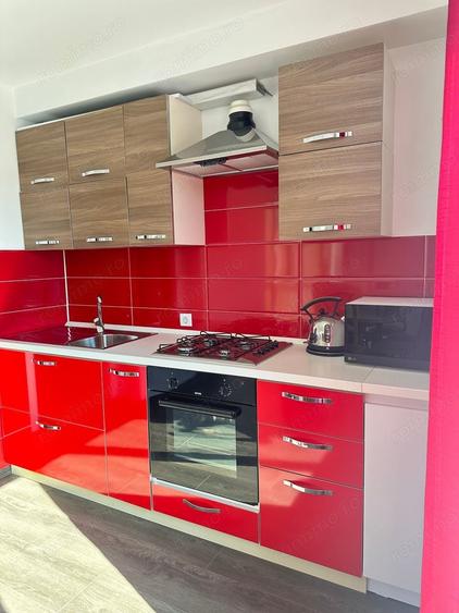 Apartament cu 2 camere decomandat în Politehnica