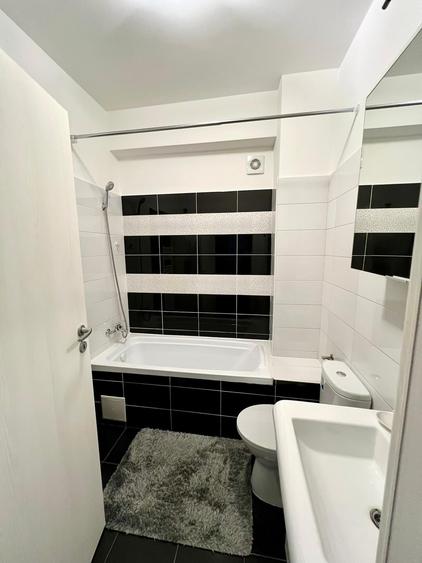 Apartament cu 2 camere decomandat în Metalurgiei