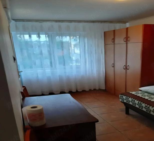 Garsonieră semidecomandată în Ferentari