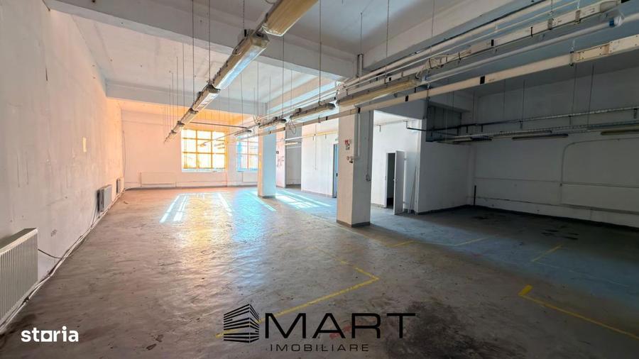 Spațiu comercial, de 900 mp, în Terezian